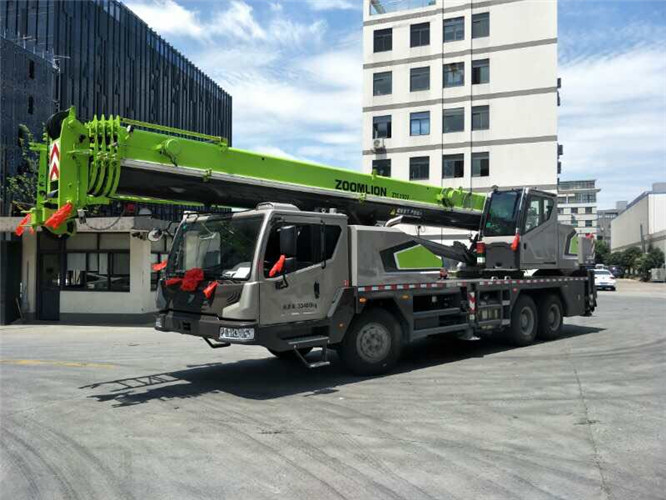鹤壁市随车吊师傅告诉你租赁随车吊车如何区分吨位